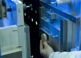 Hot plate welding of thermoplastic components at Gemini